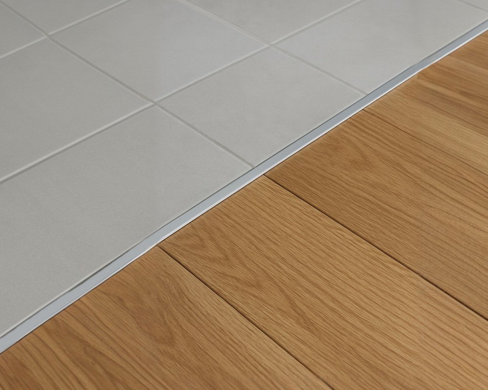 Порог одноуровневый ПС 11.2700.01л Серебро