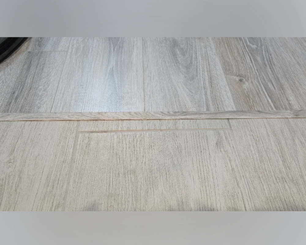 Порог одноуровневый ПС 11.2700.2106 Ясень белый