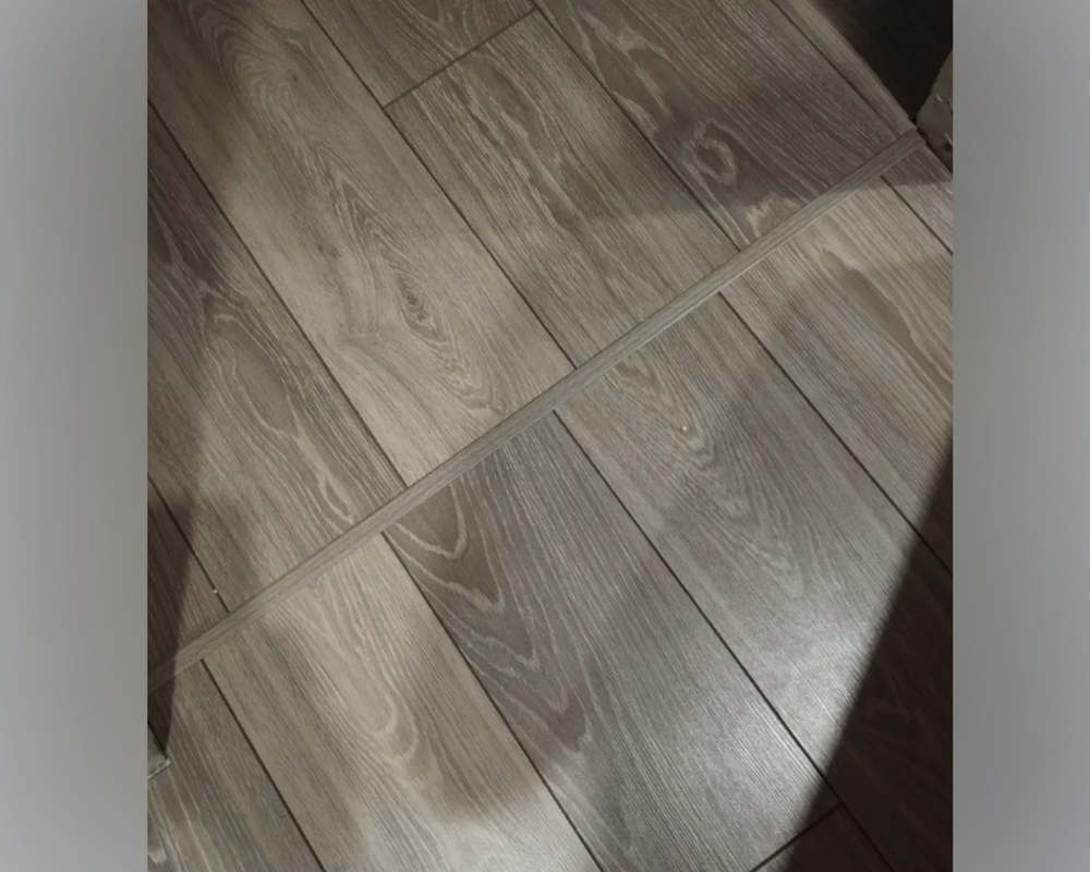 Порог одноуровневый ПС 11.2700.2106 Ясень белый