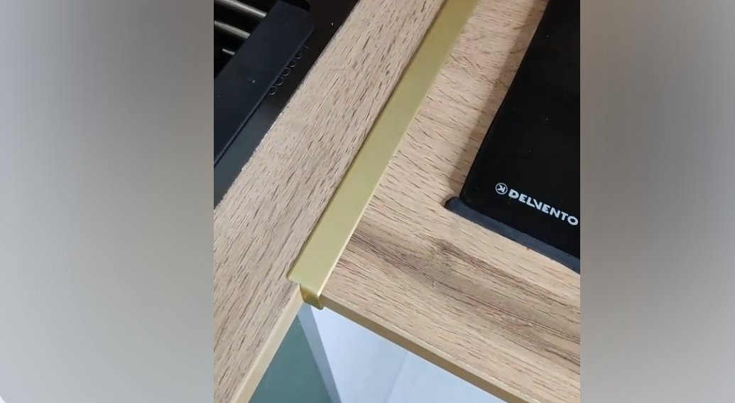 Порог одноуровневый ПС 11.2700.202л Золото